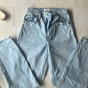 Abercrombie & Fitch 90’s straight ultra high rise curve love